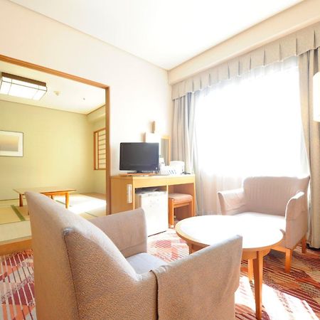 Hotel Century21 ฮิโรชิม่า ภายนอก รูปภาพ